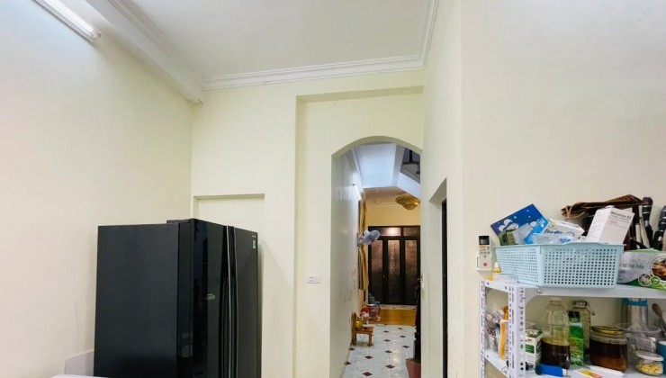 Nhà mời Lô góc Thụy Khuê, 41m2, 4 tầng, nhỉnh 6 tỷ