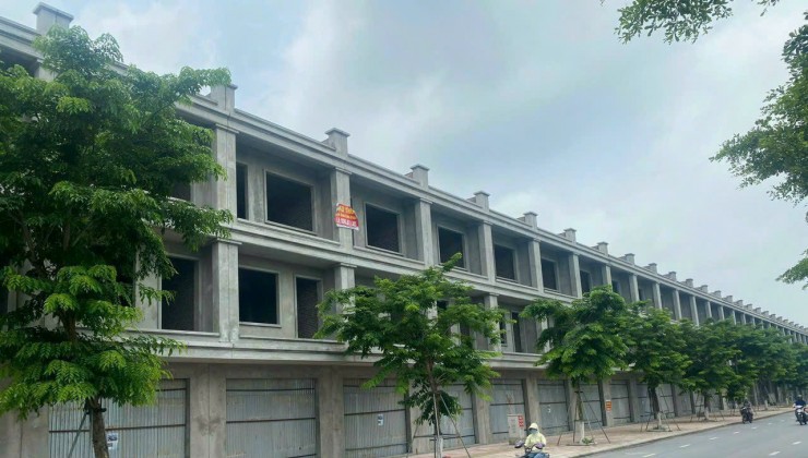 CẦN CHUYỂN NHƯỢNG CĂN SHOPHOUSE  GIÁ TỐT