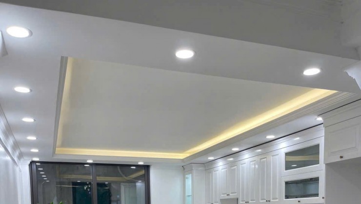 Nguyễn Đức Cảnh, 46m2, 5 Tầng, Thang Máy, Ô tô để trong nhà, Nhỉnh 7 tỷ, LH 0904690958