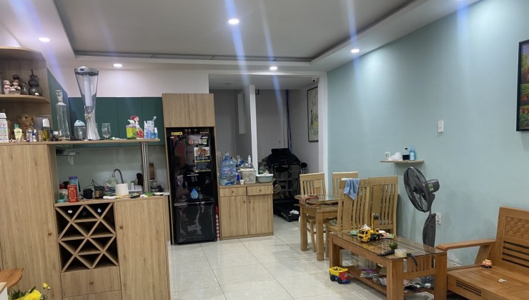 NGỘP BANK GẤP, TRƯỜNG THỌ, THỦ ĐỨC, DTSD 72M2, 2T, HĐT 7TR/T, GIÁ CHỈ 2.8 TY.