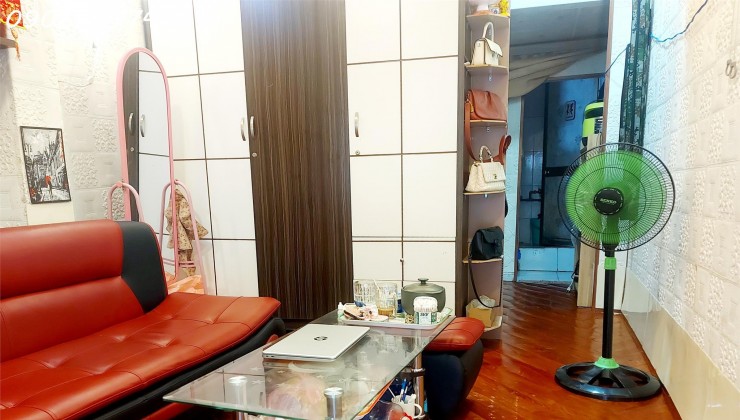 Cơ hội sở hữu căn nhà đẹp, giá rẻ tại P.7, Tân Bình 50m2 chỉ 8tr. LH 0905809747