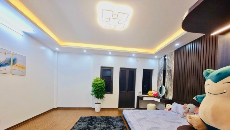 NHÀ NGÔ QUYỀN - HÀ ĐÔNG, PHÂN LÔ QUÂN ĐỘI, ĐƯỜNG THÔNG CÁC HƯỚNG, 38m2, giá chỉ 5.x tỷ