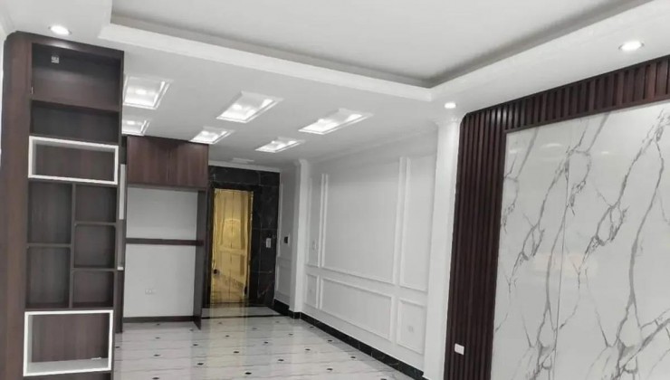 Bán nhà 40m2, xây mới 5 tầng gần cầu Mai Lĩnh, giá nhỉnh 2x tỷ