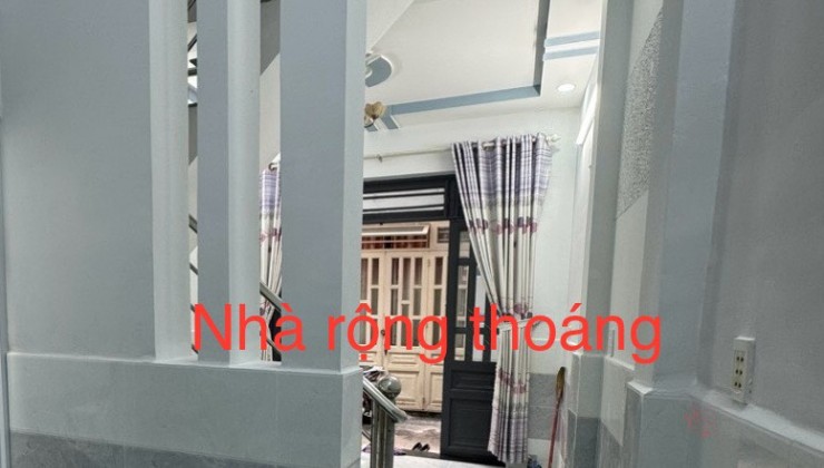 Bán nhà phố 1ty570 (4m*7m), 1 trệt 1 lầu, 2 phòng, 2wc, Lê Văn Khương, Q12, HCM