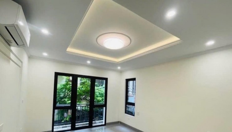 BÁN NHÀ PHỐ LIỄU GIAI 7T, 35m2, MT 5M, ÔTÔ ĐỖ CỬA, TM, LÔ GÓC, NGÕ THÔNG, CHỈ 9,2 TỶ