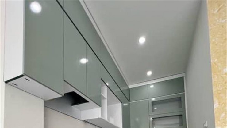 Bán nhà mặt phố gần đường Trường Chinh, Thanh Xuân, Hà Nội. 62m2 xây mới, sổ đỏ chính chủ. Giá chào 12,5 tỷ có thương lượng