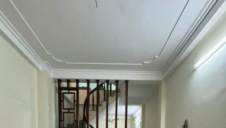 AN DƯƠNG VƯƠNG, TÂY HỒ, 40M2 SIÊU PHẨM Ô TÔ ĐỖ CỔNG KHU VỰC ÍT NHÀ BÁN 5TẦNG ĐỦ CÔNG NĂNG GIÁ 6,95 TỶ