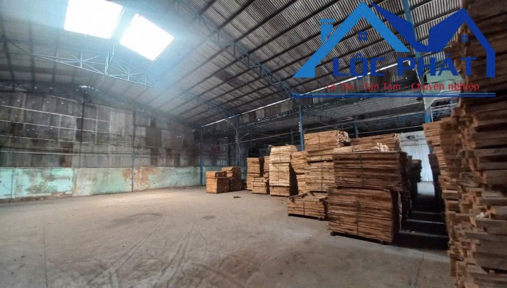 Cho thuê nhà xưởng 2800m2 P. Tân Hòa Biên Hòa  Đồng Nai chỉ 70 triệu/THÁNG