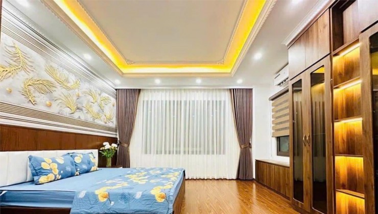 BÁN NHÀ NGUYỄN KHANG, DT 40M2, PHÂN LÔ TÔ, 30M Ô TÔ TRÁNH, Ở NGAY, CHỈ 10.5 TỶ