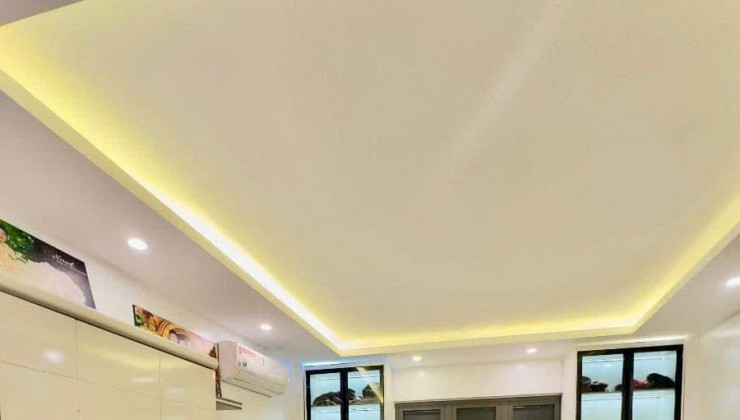 BÁN NHÀ ĐÔNG QUAN 40m2 - 6.6tỷ - NGÕ NÔNG - GIAO THÔNG THUẬN TIỆN - AN SINH ĐỈNH