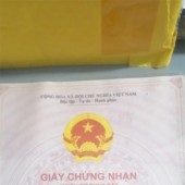 Cần sang nền MT đường, tiện buôn bán, đủ tiện nghi., đang cho thuê làn kho bải. P.Thạnh Xuân, Q.12