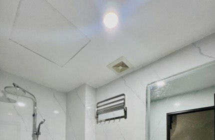 Nhà Miếu Đầm - Mễ Trì, 35m2 x 5 tầng, gần ô tô, giá 5,5 tỷ.