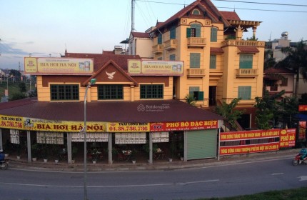 Cho thuê phòng trọ Hai Bà Trung, 28m2- 2PN, full nội thất Tại phố Hoà Mã, Hai Bà Trưng