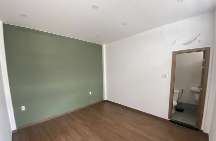 A - Nhà bán  Phú Nhuận 67m2 ,  5 Tầng BTCT -  Lê Văn Sỹ P13  Giảm còn 6 tỷ 2