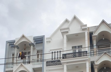 Bán nhà Ngô Tất Tố, Bình Thạnh, hẻm xe tải, 60m2, 3 lầu, lô góc 2 mặt tiền, giá chỉ 6 tỷ (thương lượng)