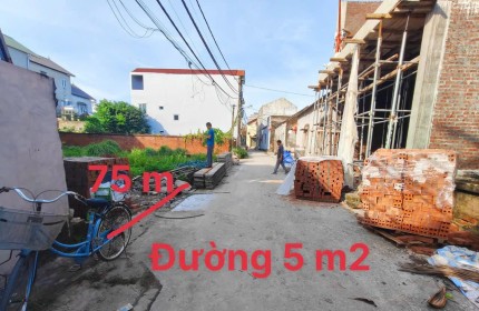 75 m đại yên ngoc thông oto tránh  giá hơn 20 trieu