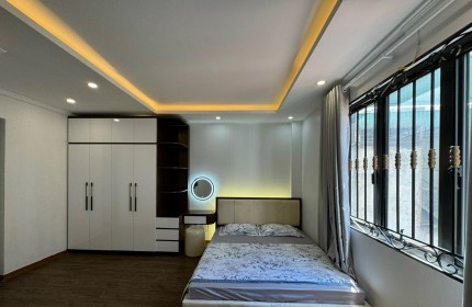 Bán Nhà Phố Trung Hòa 35m2, 5 tầng - Trung Tâm Quận Cầu Giấy - Nhà Đẹp Ở Luôn