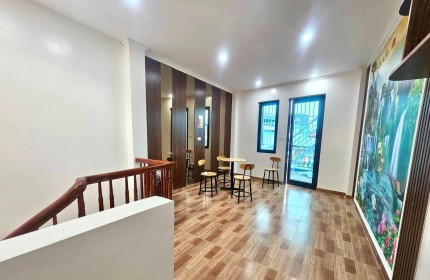 SIÊU PHẨM NHÀ 5 TẦNG ĐỘI CẤN - 30M², 5 TỶ, NGÕ THÔNG, BA GÁC TRÁNH, NỘI THẤT XỊN