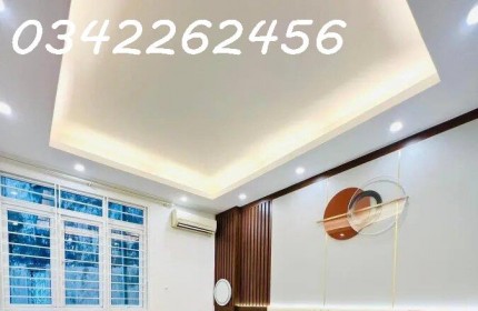 Nhà Đẹp,Gía Rẻ Phố Tôn Đức Thắng, Đống Đa, Nhà Mới 5 Tầng Full Nội Thất, Ô Tô Vào, Nhỉnh 6 Tỷ.