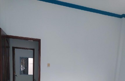 Bán nhà LẠC LONG QUÂN - NHỈNH 4 TỶ HX TẢI THÔNG - 36m2, ngang lớn HIẾM