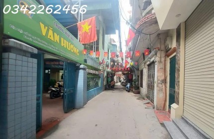 Nhà Đẹp,Gía Rẻ Phố Tôn Đức Thắng, Đống Đa, Nhà Mới 5 Tầng Full Nội Thất, Ô Tô Vào, Nhỉnh 6 Tỷ.