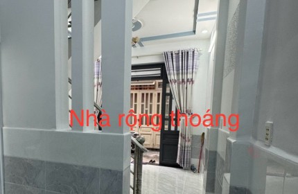 Bán nhà phố 1ty570 (4m*7m), 1 trệt 1 lầu, 2 phòng, 2wc, Lê Văn Khương, Q12, HCM