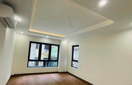 BÁN NHÀ PHỐ LIỄU GIAI 7T, 35m2, MT 5M, ÔTÔ ĐỖ CỬA, TM, LÔ GÓC, NGÕ THÔNG, CHỈ 9,2 TỶ