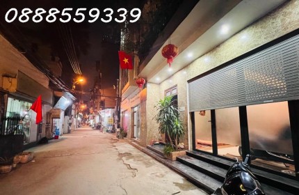 CẦN BÁN NHÀ XUÂN ĐỈNH Ô TÔ ĐỖ TRƯỚC CỬA 139m2