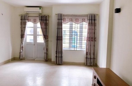 Bán Nhà Ở Đại Lộ Thăng Long – Mễ Trì  - Ngõ 2 Ô Tô Tránh  
Kinh doanh mọi mặt hàng – 40m2 giá nhỉnh 9 tỷ