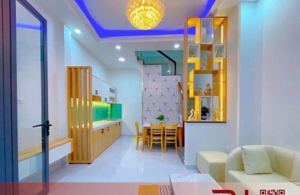 Chính chủ cho thuê NNC Phan Đình Phùng, Phú Nhuận, Diện tích 30m2, Giá thuê 18tr