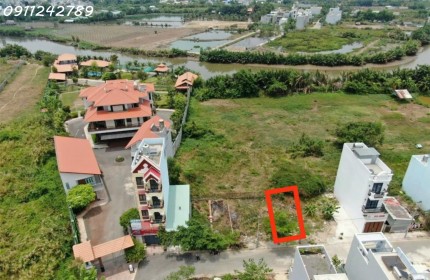 MỘT LÔ ĐẤT CỰC ĐẸP, MẶT TIỀN ĐƯỜNG 8M, MẶT HẬU THOÁNG VIEW SÔNG, KHÔNG LỖI, GẦN QUẬN 2, GIÁ RẺ - DUY NHẤT 1 LÔ BÁN