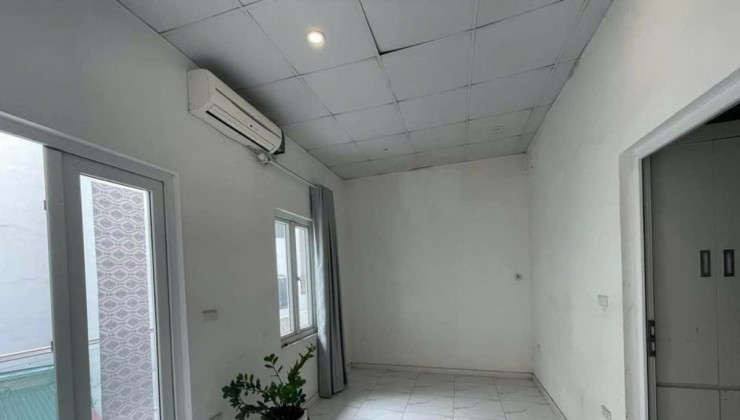 Bán nhà Tam Khương,30m2,mt 6m,Lô góc, gần phố, ngõ thông,kinh doanh, giá 7 tỷ