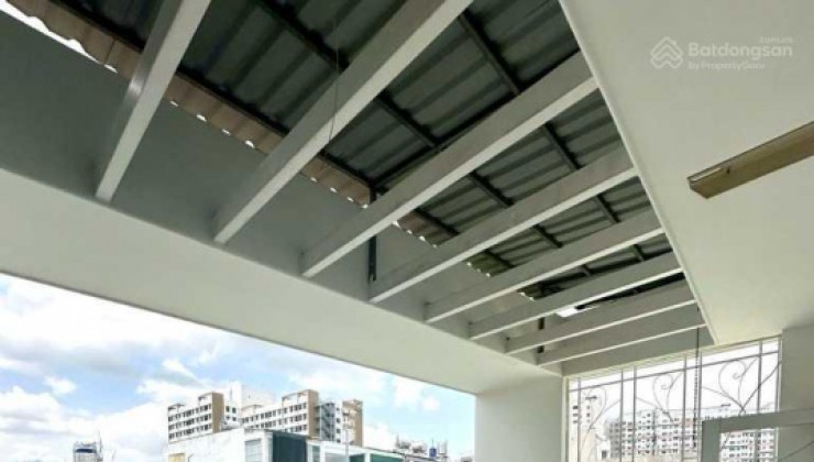 Bán nhà mới 3 tầng, 50m2 (5x10) gần trường CĐ Công Thương, Phước Long B, Quận 9