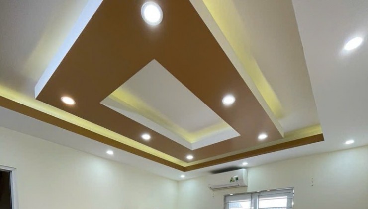 bán siêu biệt thự đẳng cấp nhất khu đô thị Việt Hưng - Long Biên - 205m2 x 4 tầng - đang cho thuê dòng tiền 2 tỷ/năm - giá 45 tỷ có tl