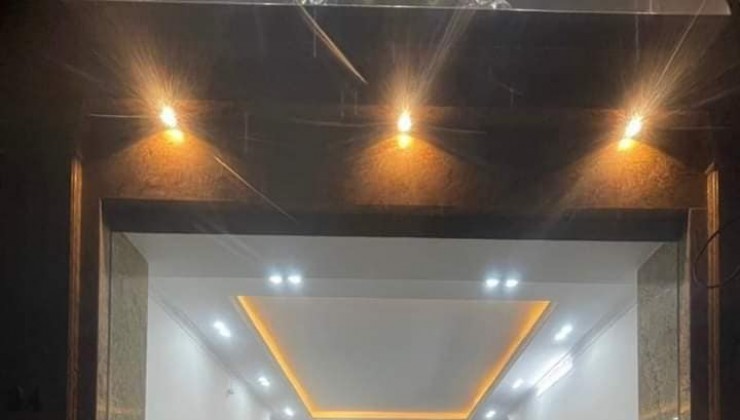 NHÀ VƯƠNG THỪA VŨ 50m2-7T-THANG MÁY-GARA Ô TÔ 7 CHỖ- GPXD ĐẦY ĐỦ- GIÁ CHÀO 17.6 Tỷ