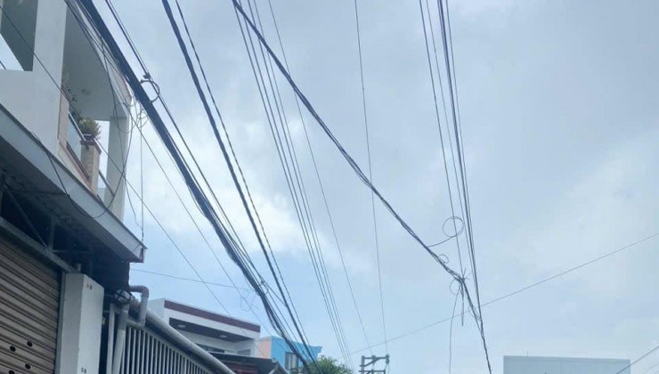BÁN NHÀ 3 TẦNG MẶT TIỀN ĐƯỜNG TÂN TRÀO, VĨNH NGUYÊN, NHA TRANG - VỊ TRÍ ĐẮC ĐỊA, GIÁ TỐT 4.95 TỶ! 
