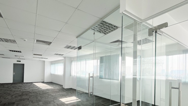 Bán lô đất góc 2 mặt tiền Chế Lan Viên và Dương Đức Hiền 2400m2 DT 40x60m giá 111 tỷ