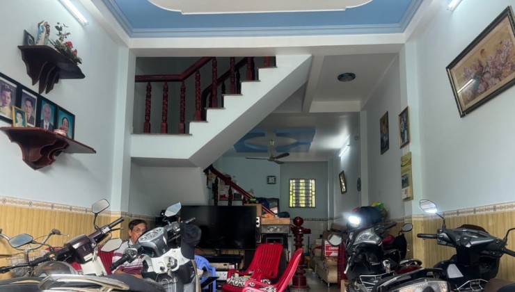 Bán nhà Huỳnh Thị Hai 110m2 (6x17), xe hơi Thông, 3 PN, Tân Chánh Hiệp, Q12, 3.650 Tỷ.