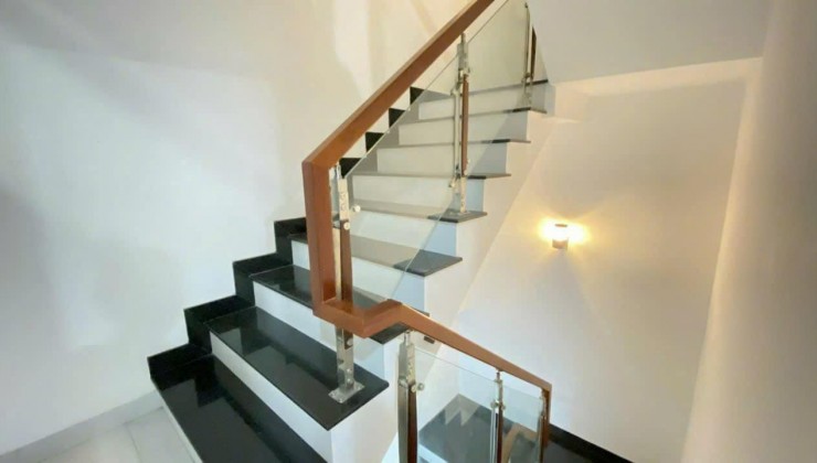 Đất thổ cư mặt tiền Xóm Lò Rèn - Diên An. Giá bán 1.5 tỷ!!
✅️ Diện tích: 222.5m2