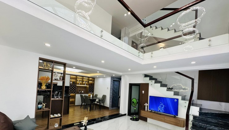 ♣ Nhà Kiệt Ô tô 5m, thẳng 70m ra Nguyễn Hữu Thọ, 48m2, 3 tầng đẹp, nhỉnh 4 tỷ