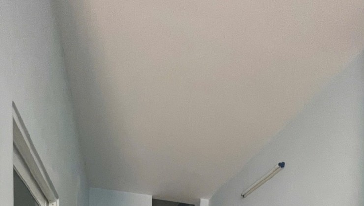 DIỆN TÍCH 76M2 CHỈ 4.65 TỶ, NHÀ 2 TẦNG NGANG 4.7 NỞ HẬU 8M DÀI 15M, NHÀ MỚI Ở NGAY, CÁCH PHẠM VĂN ĐỒNG 50M.
