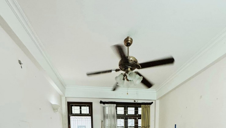 PHỐ THÁI HÀ - NHÀ DÂN TỰ XÂY - HAI THOÁNG TRƯỚC SAU  DT 56m2 5T Giá 16.5 tỷ