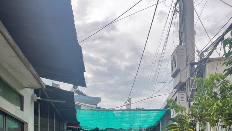 Bán Nhà Cấp 4 Có 3 Phòng Trọ - Hẻm Đường 2/4, Vĩnh Hòa, Nha Trang - Giá Tốt 2.3 Tỷ