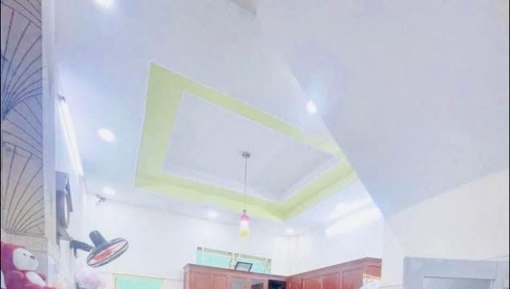 CHỈ NHỈNH 6 TỶ CÓ NHÀ 54M - 3 TẦNG - 4PN -HẺM 6M NGAY CẠNH AEON MALL