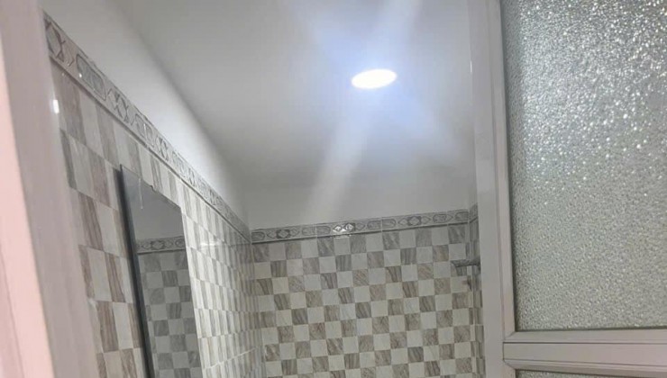 Bán Nhà Mặt Tiền Đường Tống Văn Quang (đường B6 khu TĐC VCN Phước Hải) Trung Tâm TP Nha Trang
