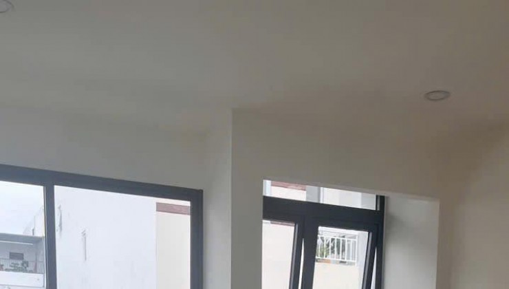Bán Nhà Mặt Tiền Đường Tống Văn Quang (đường B6 khu TĐC VCN Phước Hải) Trung Tâm TP Nha Trang