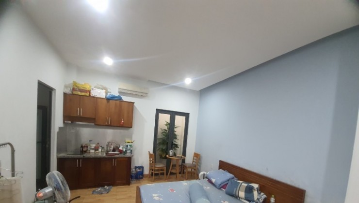 ♣ Gần MT Núi Thành, 62m2, 3 tầng đúc, 5 căn Hộ, sạch đẹp