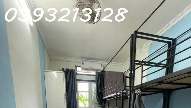 Bán Nhà Mặt Phố Hoa Bằng, Cầu Giấy, Diện Tích 60m2, 4 Tầng, Gía Đầu Tư Cực Ngon, Nhỉnh 9 Tỷ.