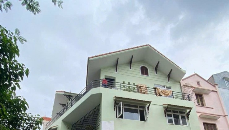 Cho thuê làm văn phòng, ở hộ gia đình nhà 4 tầng khu đô thị Văn Quán, Hà Đông
