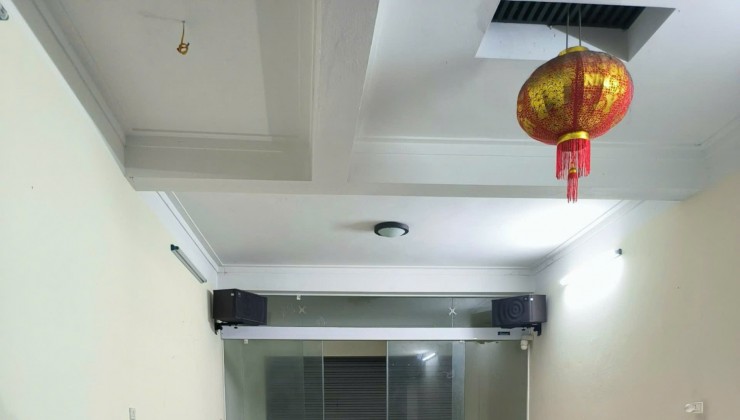 BÁN NHÀ MẶT PHỐ KINH DOANH BỒ ĐỀ 68M2, 5 TẦNG DÂN XÂY, NỞ HẬU, Ô TÔ TRÁNH, VIEW HỒ